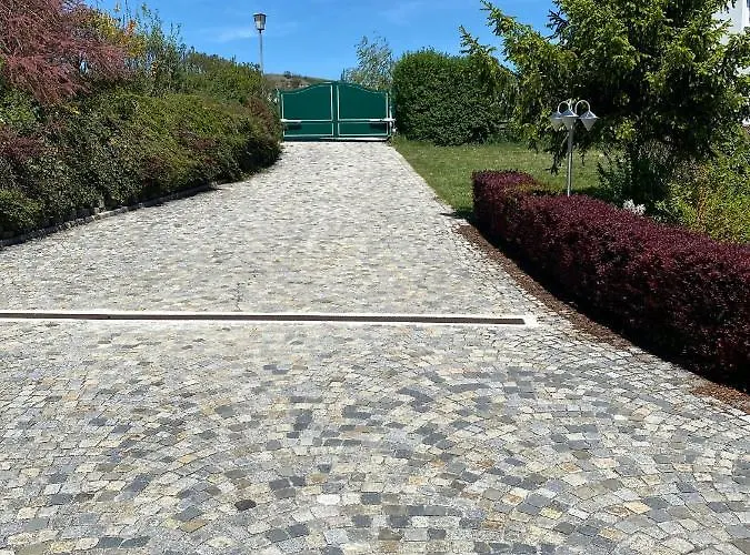 Gaestehaus Fischer Rohrendorf 3*