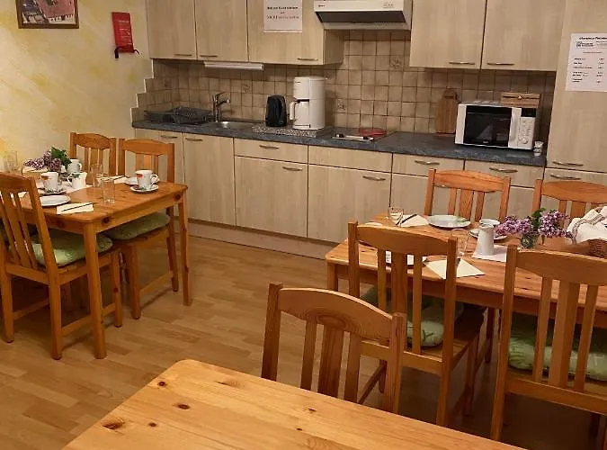 Gaestehaus Fischer Rohrendorf 3*